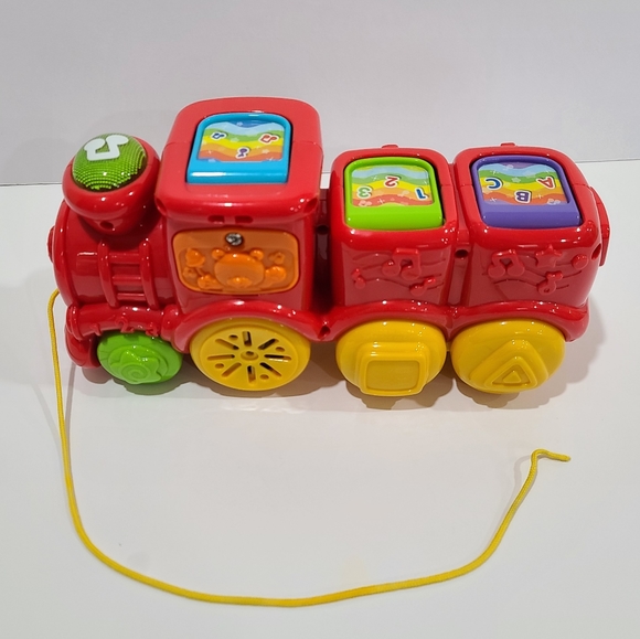 Vtech Roll and Surprise Animal Train Pop Up Animals.  10" - Picture 3 of 16